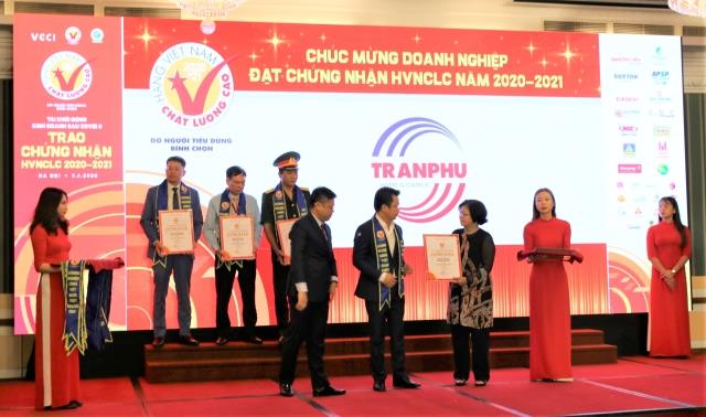 CƠ ĐIỆN TRẦN PHÚ VINH DỰ ĐƯỢC TRAO CHỨNG NHẬN “HÀNG VIỆT NAM CHẤT LƯỢNG CAO” NĂM 2020 - 2021